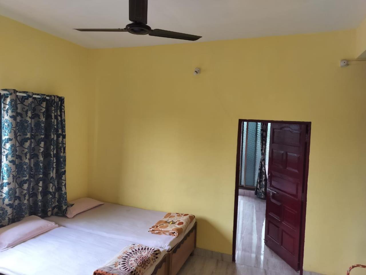 Gulmohar Cottages - Home Stay In Alībāg Zewnętrze zdjęcie